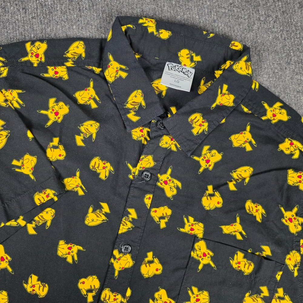 Pokemon Pikachu Button Down Shirt Mens Large All Over Print Rayon Blend